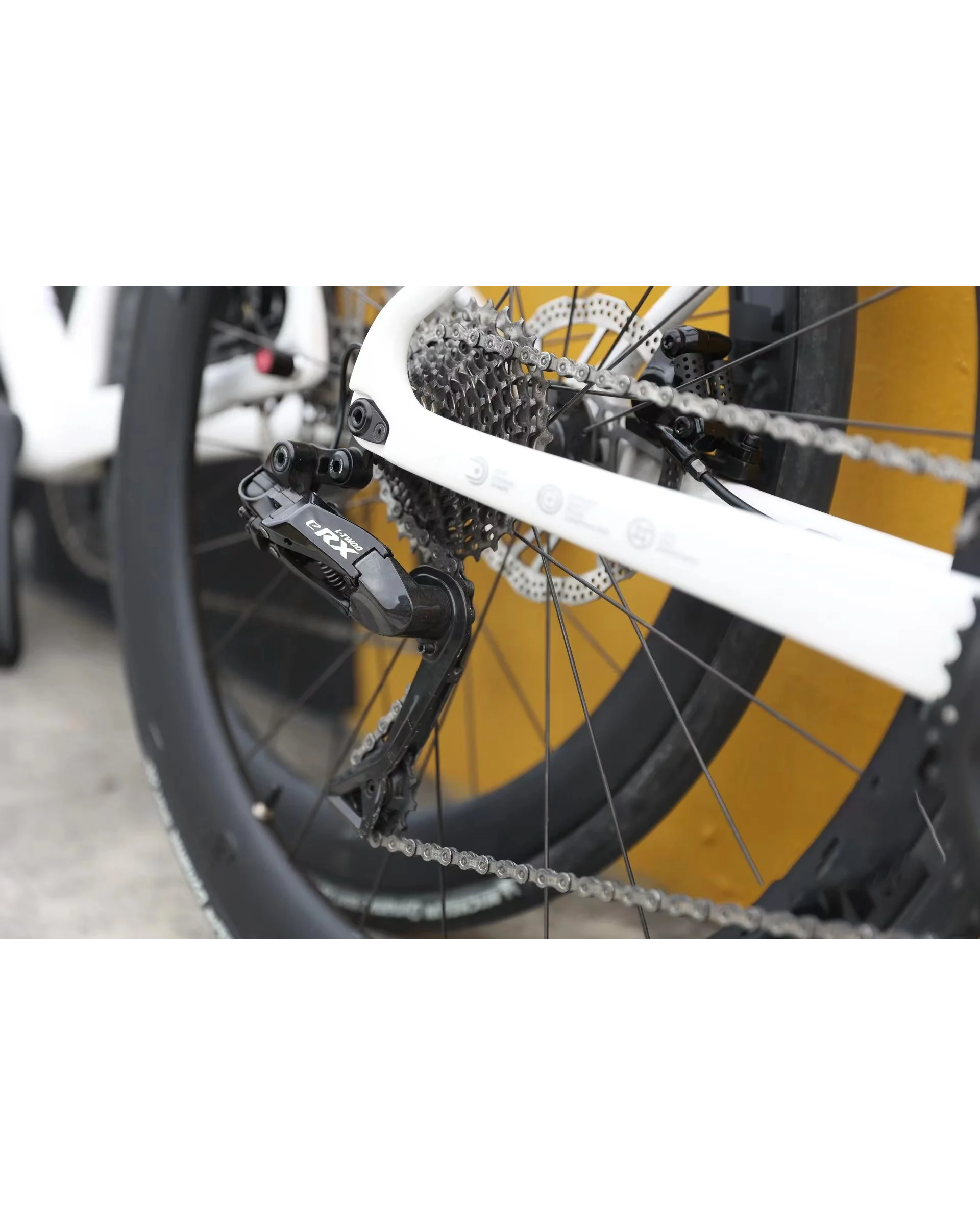 Grupo transmisión Freno y shifter electrico eRX LTWOO Serie Carbono ruta 11 y 12 velocidades