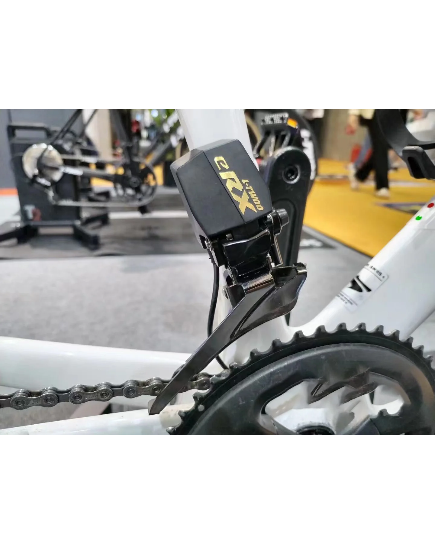 Grupo transmisión Freno y shifter electrico eRX LTWOO Serie Carbono ruta 11 y 12 velocidades