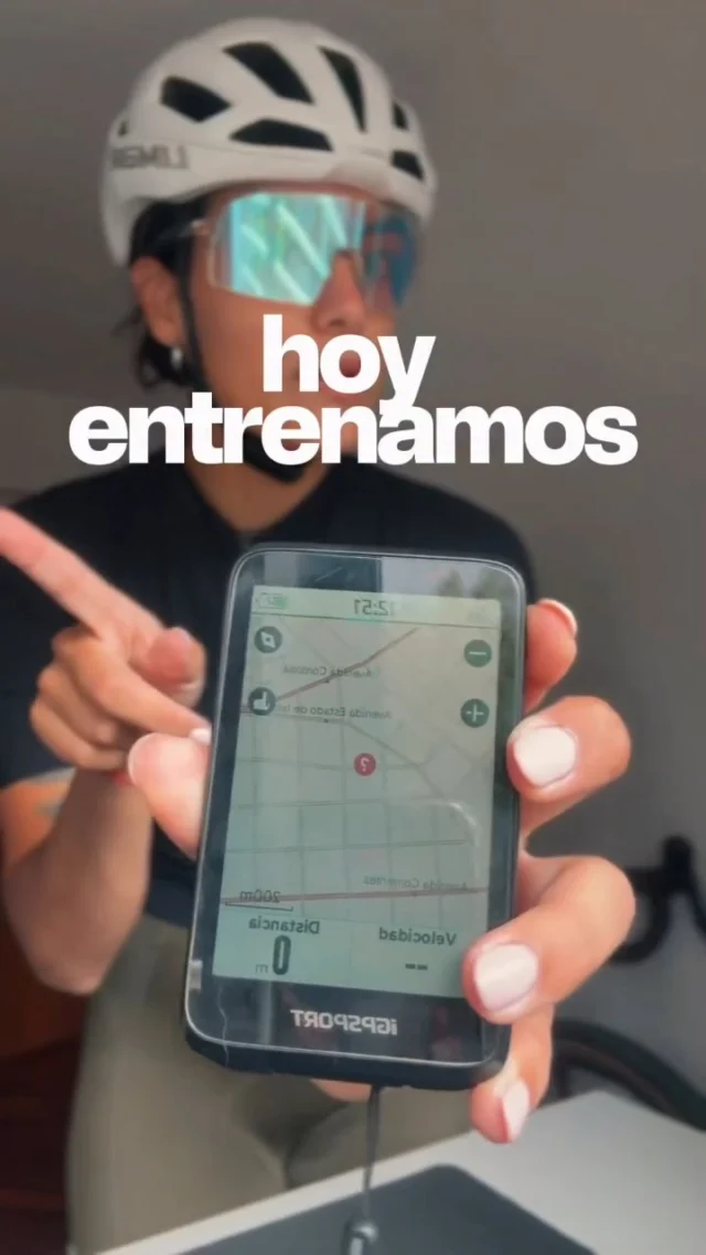 ¿Listos para el próximo desafío? 🚴‍♂️💨

Se viene YIRA en Villa Cacique y la navegación va a ser clave para completar esos 170 km. Como bien nos muestra @rochutraverso, no se trata solo de pedalear, sino de estar preparados para cada giro del camino. 🗺️✨

En este video, Rochu nos enseña cómo configurar el iGPSPORT para no perderse ni un metro del track. ¡La tecnología es nuestra mejor aliada cuando el terreno se pone exigente!

🙌 ¡Muchas gracias @rochutraverso  por compartir tu entrenamiento y estos tips con toda la comunidad de AXNSPORT!

Y vos, ¿ya practicaste cómo seguir un track en tu ciclocomputador o sos de los que improvisan en el camino? 👇 Te leemos en los comentarios.

#AXNSPORT #GravelBike #Ciclismo #iGPSPORT #YiraBike #VillaCacique #GravelArgentina #CyclingLife #EntrenamientoCiclismo